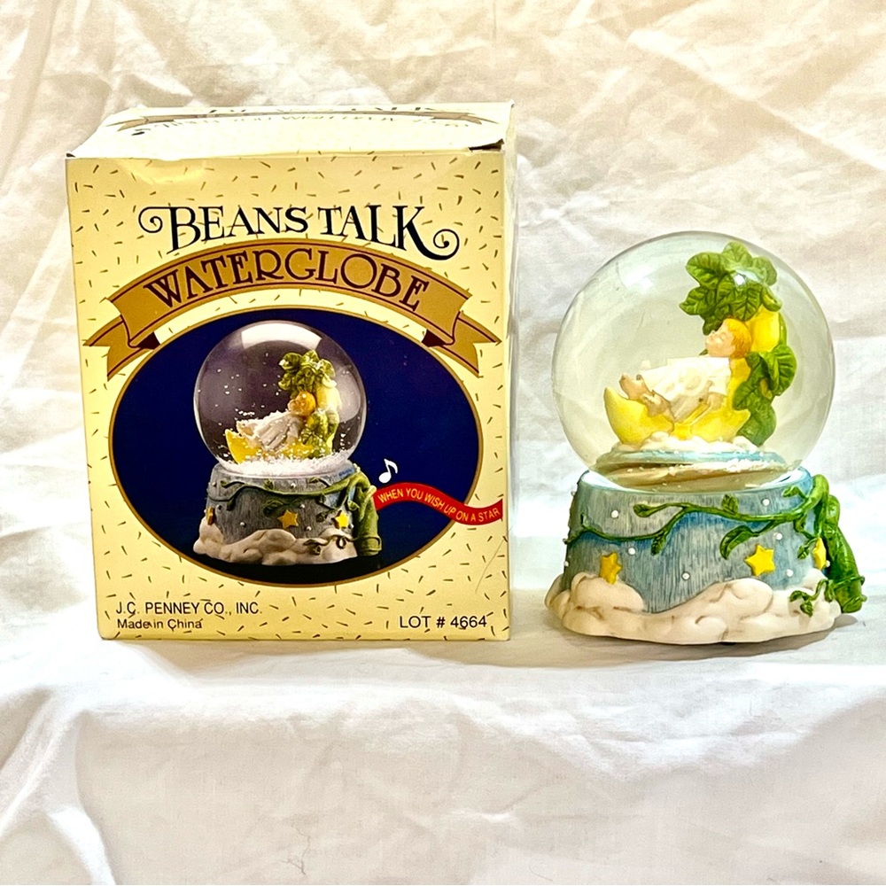NIB… Bean Stalk Water Globe Musical When You Wish Upon A Star